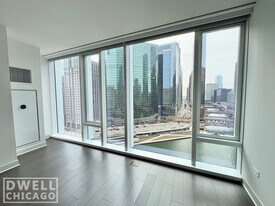 Building Photo - 111 N Canal St