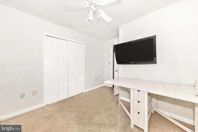 Building Photo - 105 Ridge Ave