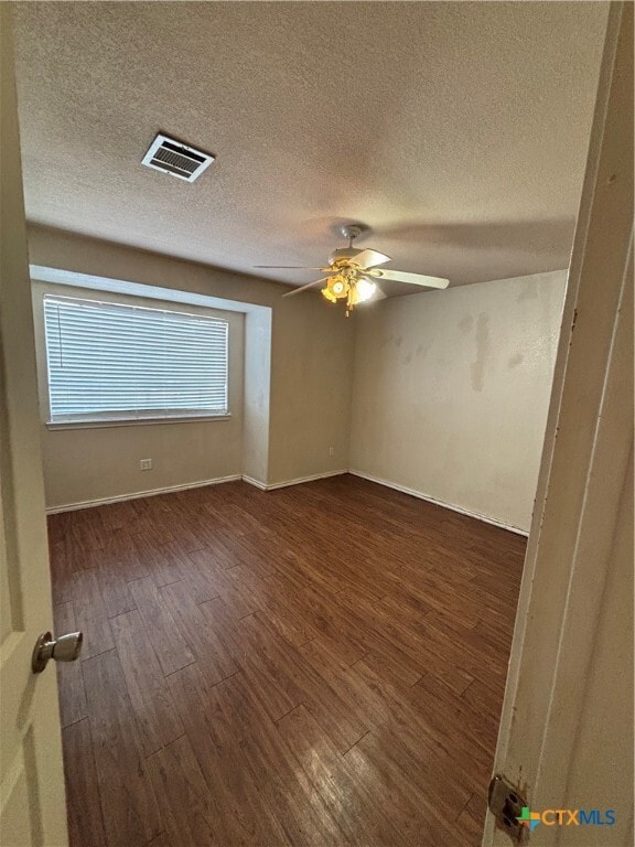 Building Photo - 843 Sagewood Trail