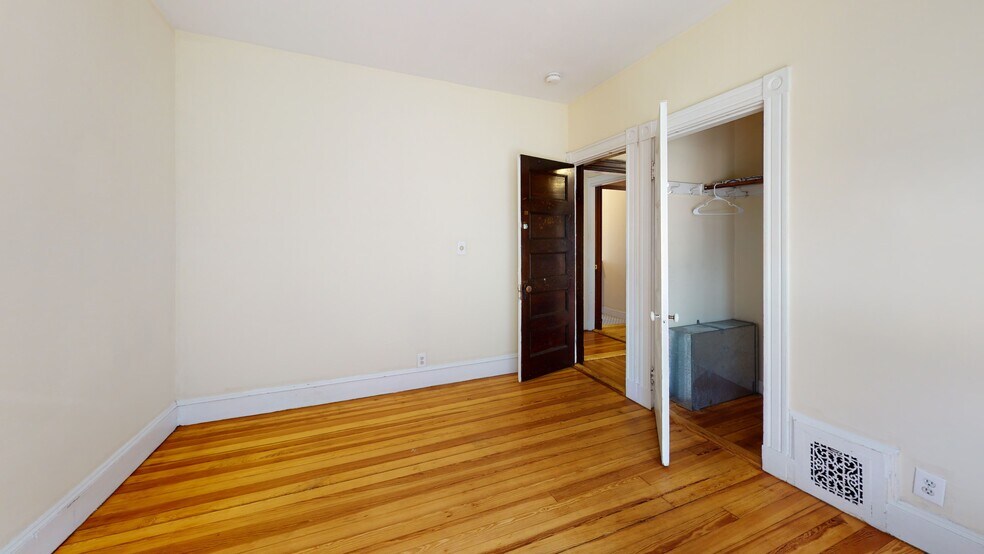 Building Photo - 35 Allston St