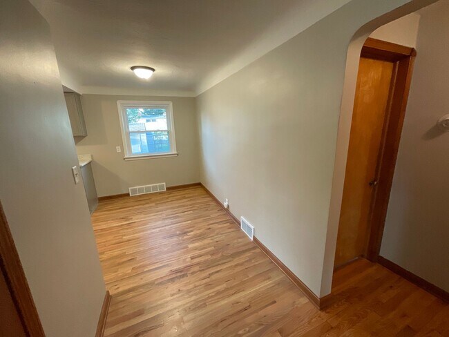 Building Photo - 5418 Charles Ave