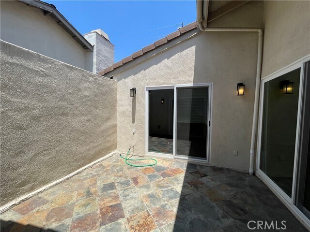 Building Photo - 609 W Palm Dr