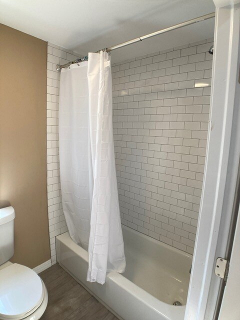 Building Photo - 4523 Parrish St