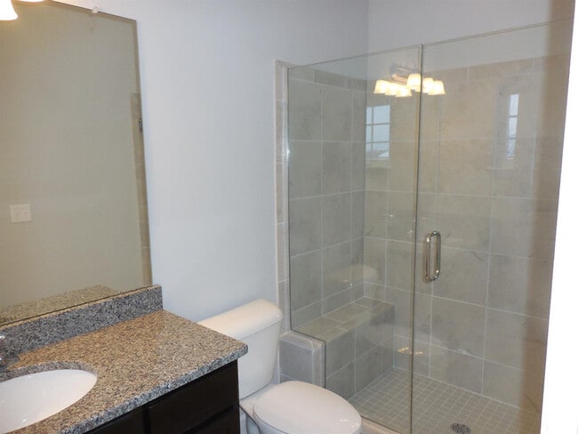 Building Photo - 5657 Arbor Chase Dr