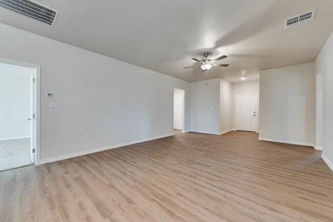 Building Photo - 1408 Bajada St