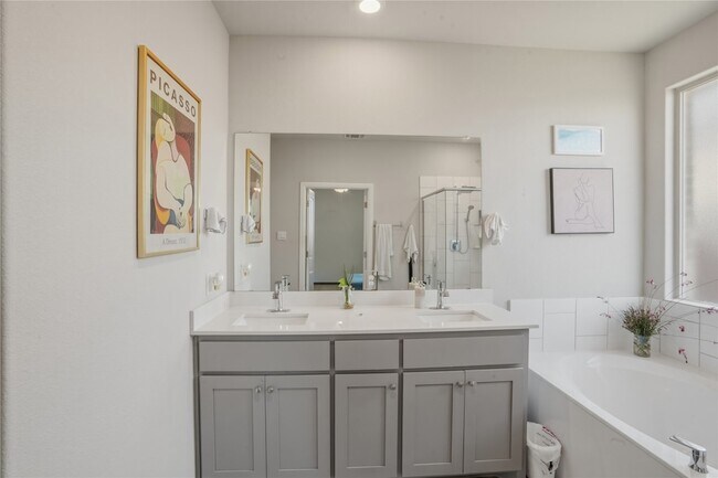 Building Photo - 11536 Harp Ln