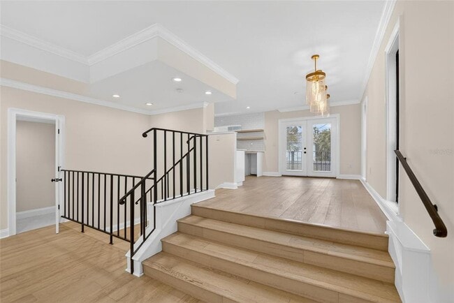 Building Photo - 162 E Davis Blvd