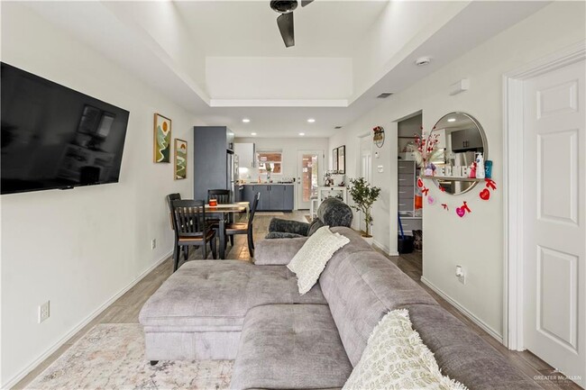 Building Photo - 609 E Interstate Hwy 2