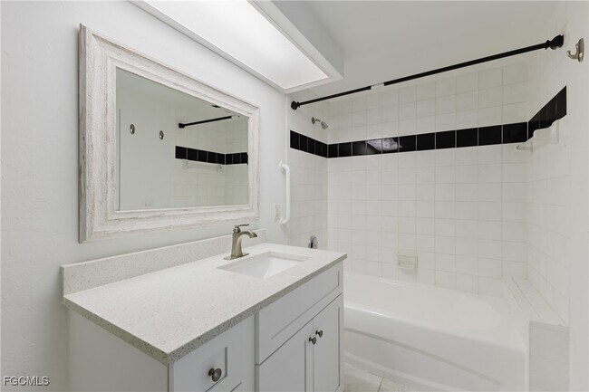 Building Photo - 5612 Rose Garden Rd