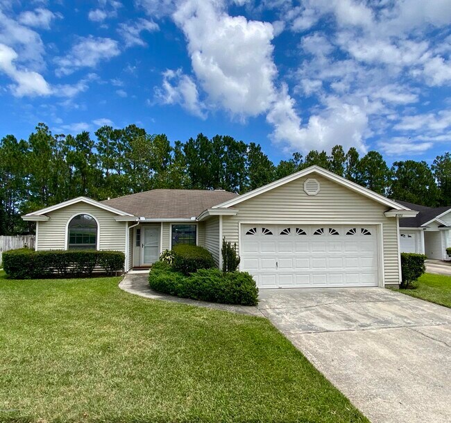Primary Photo - 2521 Glade Springs Dr