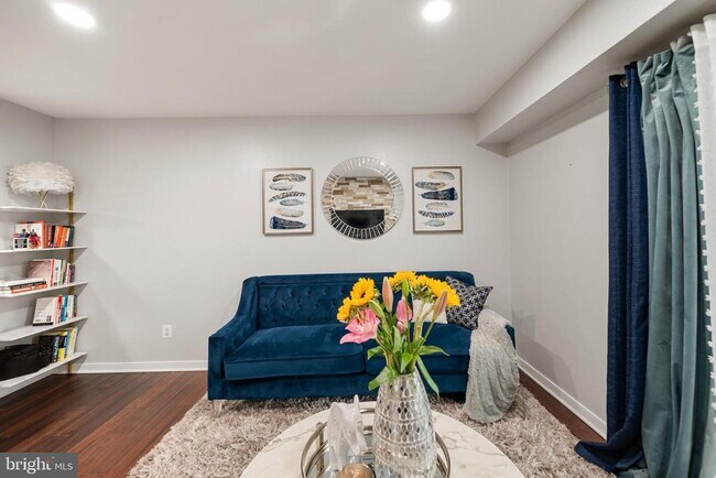 Building Photo - 3309 Wyndham Cir