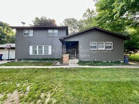 Building Photo - 4220 Curwood Ave SE