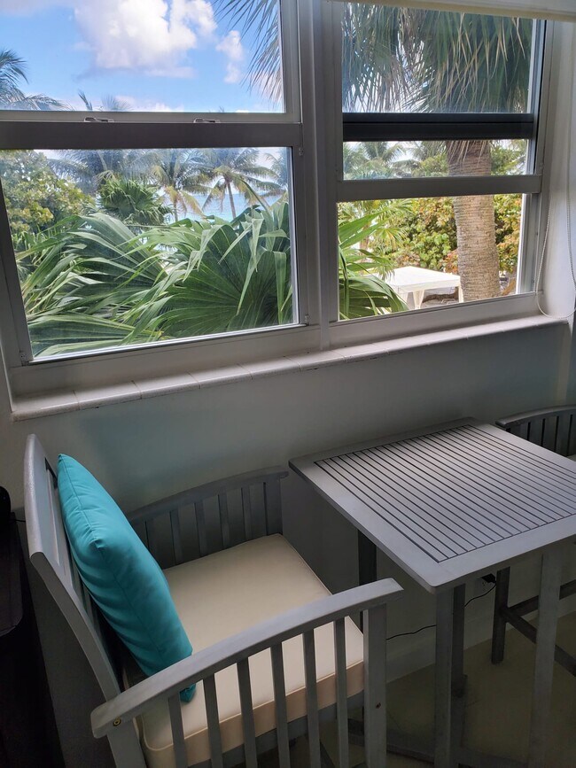 Building Photo - 3001 S Ocean Dr