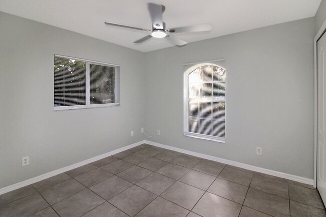 Building Photo - North Port Annual Home for Rent