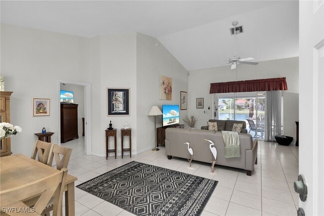 Building Photo - 443 Dundee Ct