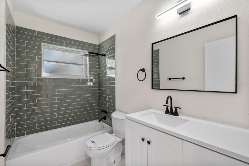 Building Photo - 5916 Gulfport Blvd S