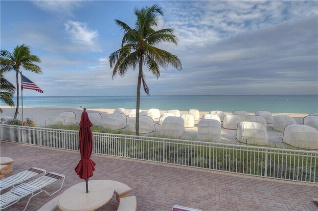 Building Photo - 3850 Galt Ocean Dr