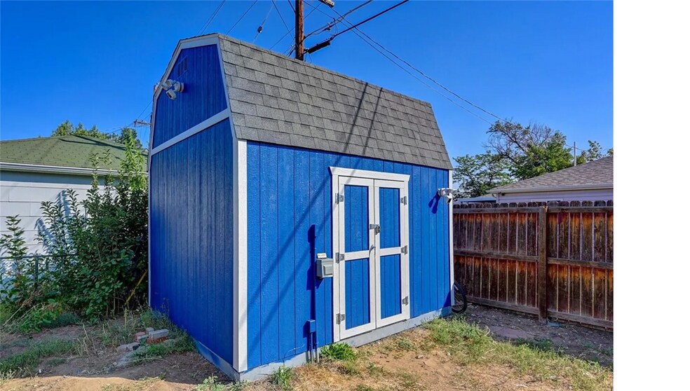 Building Photo - 1100 Worchester St