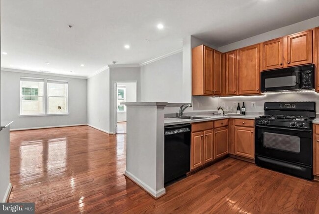 Building Photo - 12001 Market St