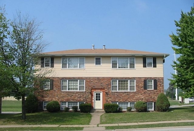Primary Photo - 3544-3570 Kimberly Downs Rd