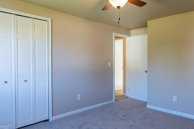 Building Photo - 14323 Mary Grove Dr
