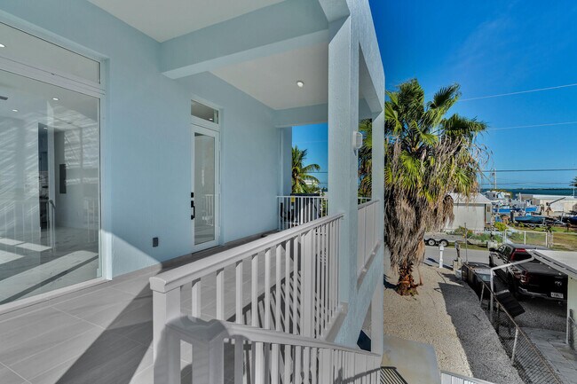 Building Photo - 31368 Ave I