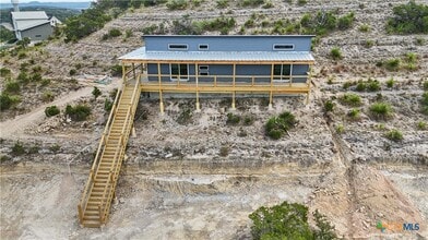 Building Photo - 462 Ledgeview Dr