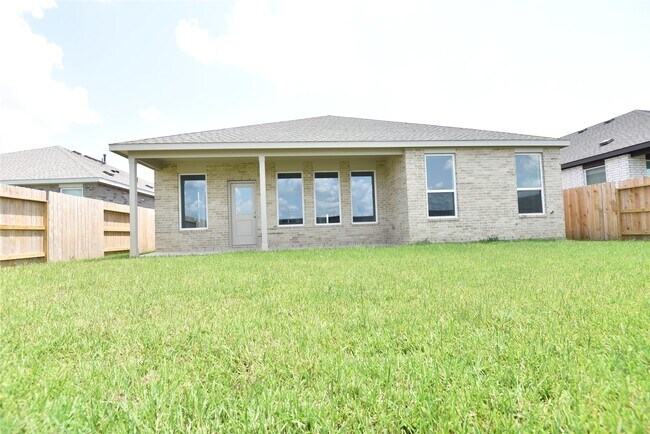 Building Photo - 16542 Mesquite Fld Dr