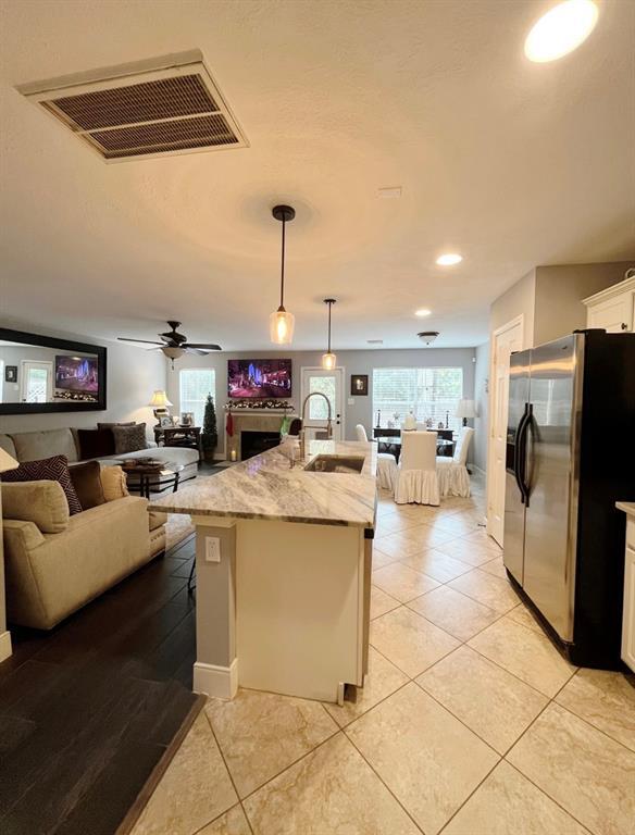 Building Photo - 174 S Walden Elms Cir