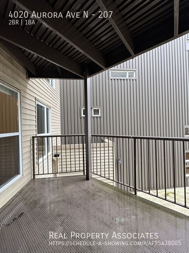 Building Photo - 4020 Aurora Ave N