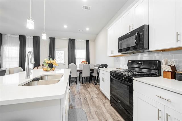 Building Photo - 152 Lisa Ln