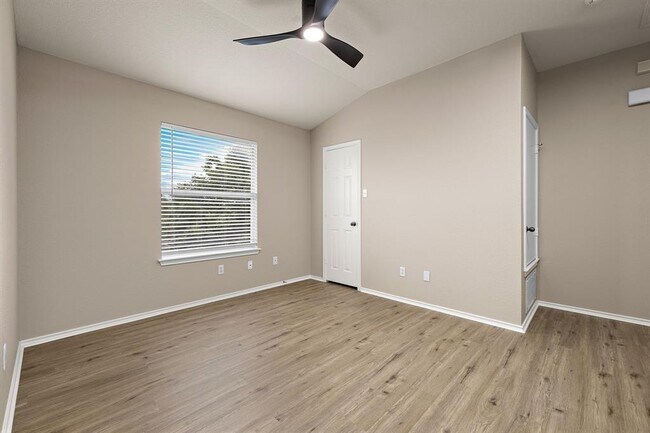 Building Photo - 4108 Whitecrest Cove