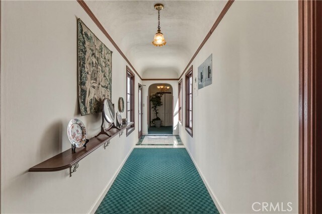 Building Photo - 1530 Miramar Dr