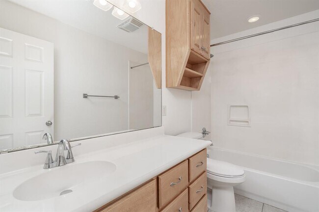 Building Photo - 4935 Sean Patrick Glen