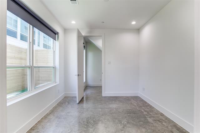 Building Photo - 5714 Lindell Ave