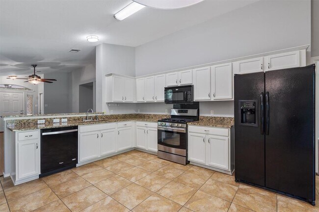 Building Photo - 2304 Jesse Owens Dr