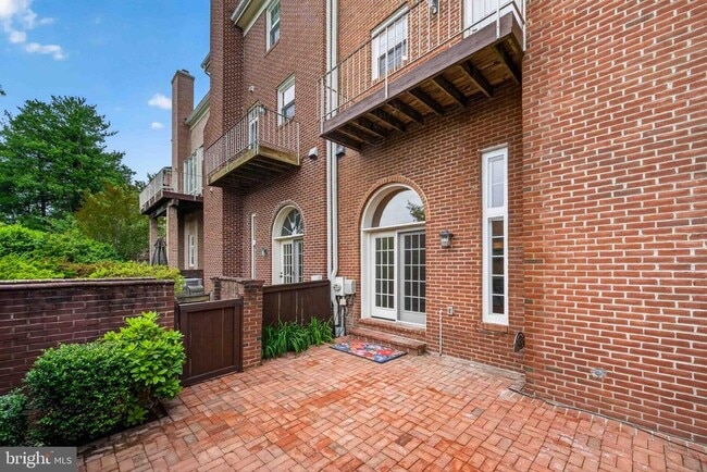 Building Photo - 8016 Quarry Ridge Way