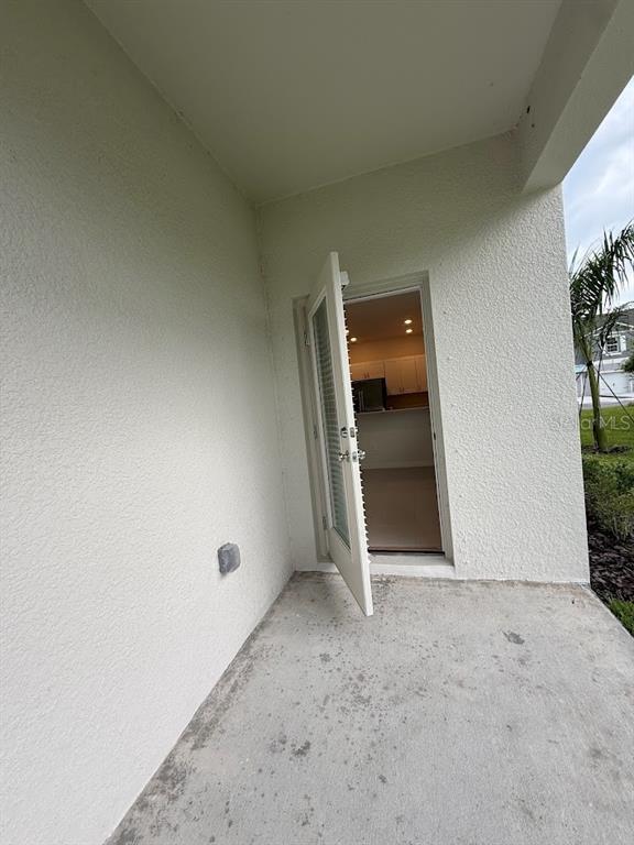 Building Photo - 6626 Coral Vis Dr