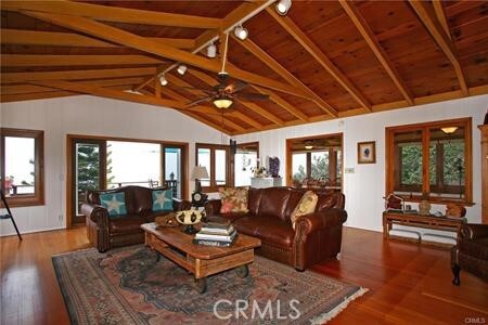 Building Photo - 31442 Holly Dr