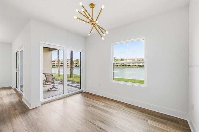 Building Photo - 554 Plaza Seville Ct