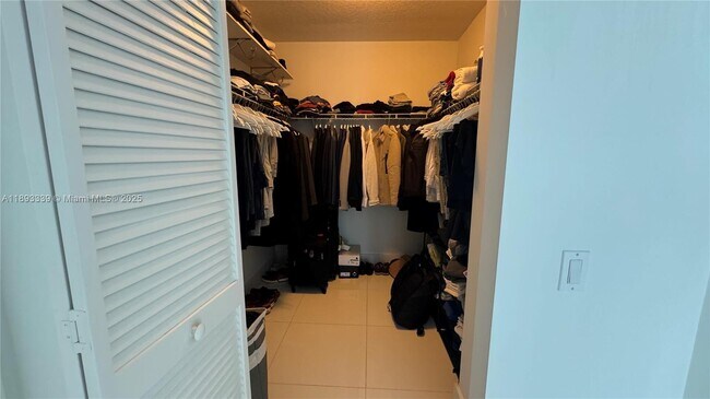 Building Photo - 41 SE 5th St