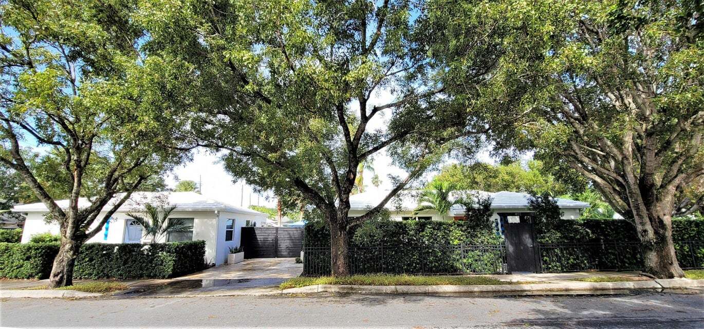 Building Photo - 403 32nd St