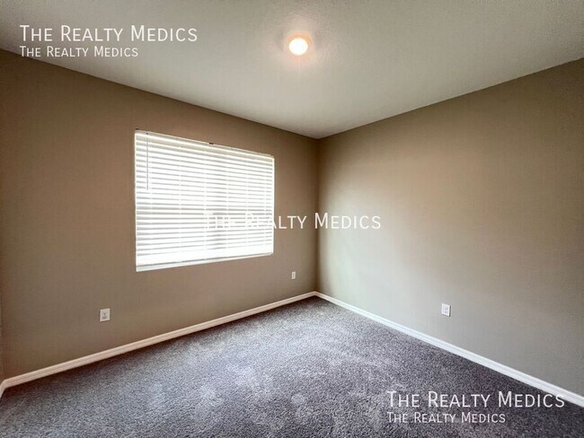 Building Photo - 8053 Penrose Pl