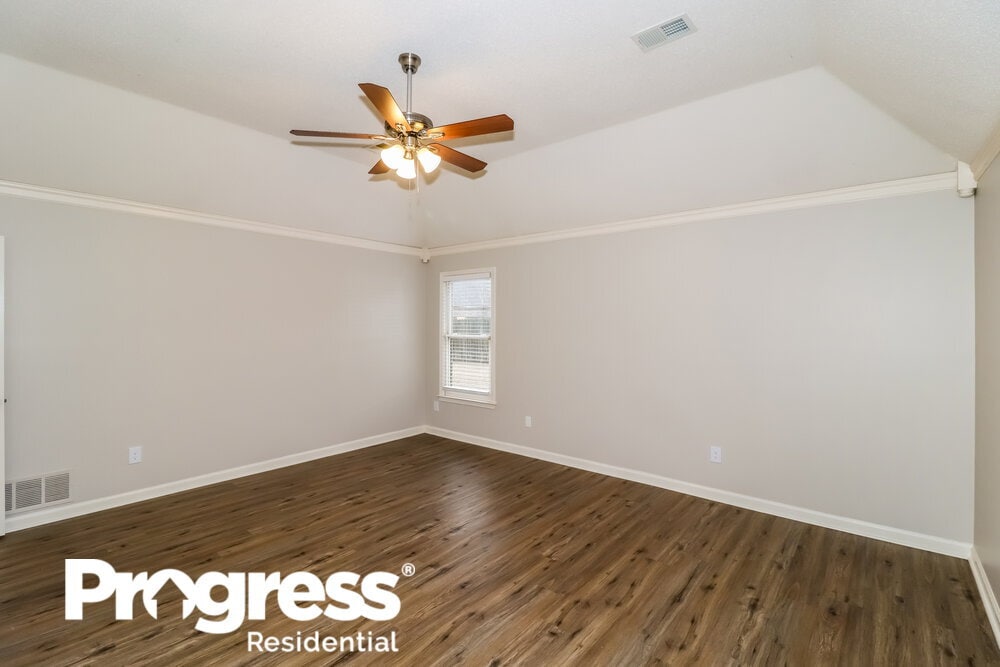 Building Photo - 6561 Karista St