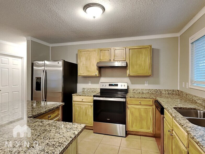 Building Photo - 4908 Thorn Hollow Dr