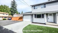 Building Photo - 5830 East Dr