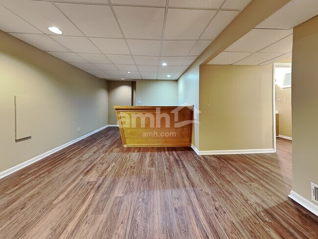 Building Photo - 6493 Lorinda Dr