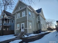 Building Photo - 538 Howard Ave