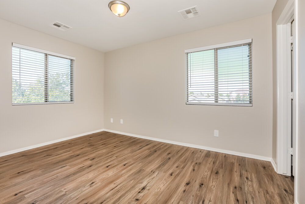 Building Photo - 11197 E Wallflower Ln