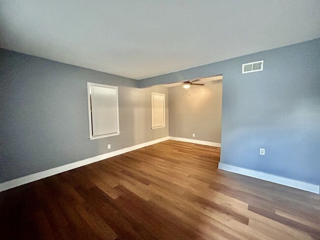 Building Photo - Newly Fully Renovated Home in Frayser - **Open to Section 8**